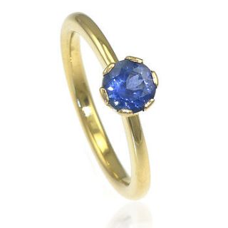 handmade blue sapphire engagement ring by lilia nash jewellery