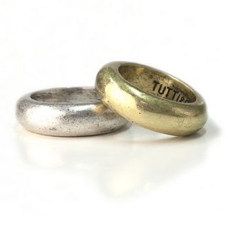 smooth metal band ring by tutti&co