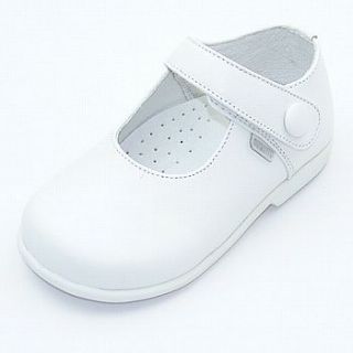 classic white shoes by mon petit shoe