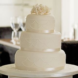 swag three tier wedding cake by delovely cakes