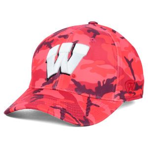 Wisconsin Badgers Top of the World NCAA Gulf Camo One Fit Cap