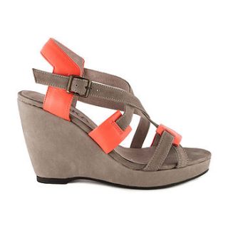 west high wedge sandal by esska shoes