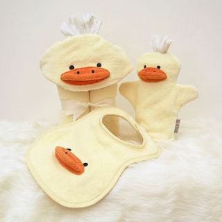 duck baby towel gift set by bathing bunnies
