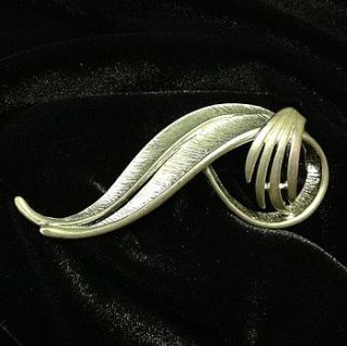 vintage modernist silver brooch by iamia