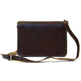 ladies leather shoulder bag by 3b leather goods