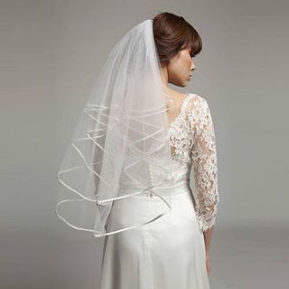 alicia satin edged short bridal veil by melanie potro bridal couture