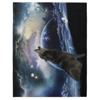 Wolf howling at the moon puzzles