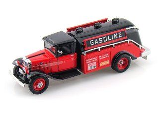 1934 Ford BB 157 Gas Tanker Truck 1/43 Red Toys & Games