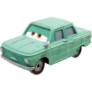 Disney/Pixar Cars 2 Petrov Trunkov #18 155 Scale Toys & Games