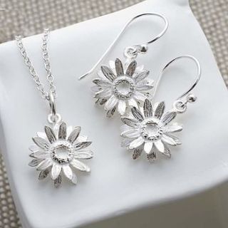silver daisy necklace and earrings set by martha jackson