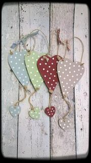 handmade wooden dotty heart dangly by primitive angel country store