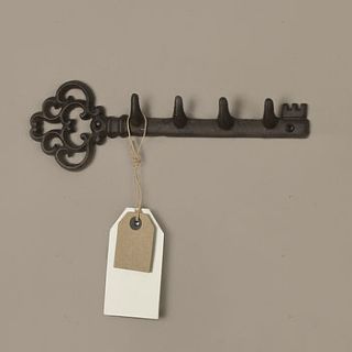 traditional cast iron wall key rack by dibor