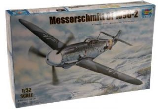 Trumpeter 1/32 Messerschmitt Bf109G2 German Fighter Model Kit Toys & Games