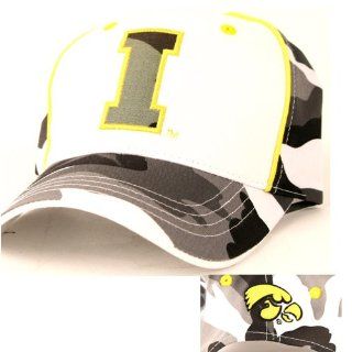 Iowa Hawkeyes Athletic & Camouflage 2 Tone Adjustable Baseball Hat  Sports Fan Baseball Caps  Sports & Outdoors