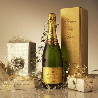 personalised wedding champagne by intervino