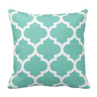 Quatrefoil Pillow in Turquoise