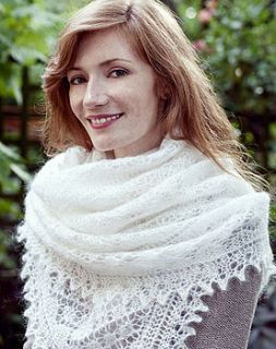 warm orenburg lilia shawl by osennyaya