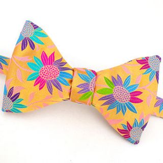 bold floral bowtie by vava neckwear