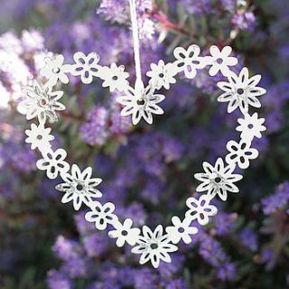 shabby chic daisy chain heart decoration by pippins gift company