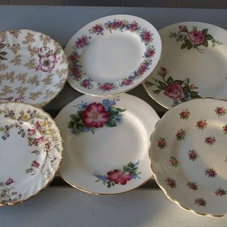 set of 6 vintage plates by the artisan dried flower company