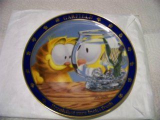 Garfield Collector Plate "Breakfast Sure Looks Fresh"  Dinner Plates  