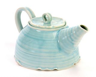 hand thrown tea pot by gemma wightman ceramics