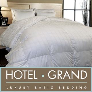 Hotel Grand Oversized Luxury 600 Thread Count Down Alternative Comforter