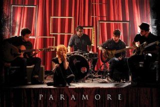Paramore   Music Poster (Jam Session / Red Curtain) (Size 36" x 24")   Prints