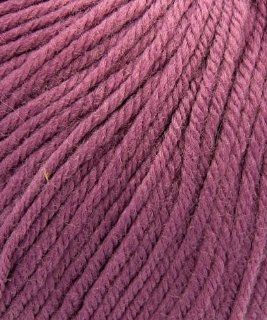 Cascade Superwash 220 wool yarn 881 Then There's Mauve