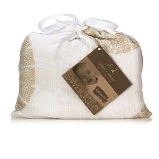 organic muslin swaddle in a bag by babes with babies