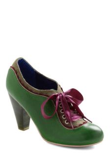 Poetic License The Estate of Things Heel in Green  Mod Retro Vintage Heels