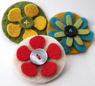 make your own brooches kit by corinne lapierre