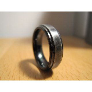 8MM Black High Polish / Matte Finish Men's Tungsten Ring Wedding Band Size 11.5 Jewelry
