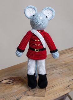 hand crochet soldier mouse by attic