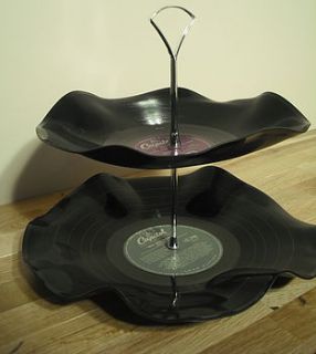 rock n roll kitch vinyl cake stand by teacup candles