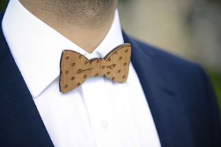 wooden bow tie by made lovingly made