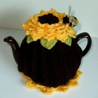 sunflower tea cosy by cookie crochet