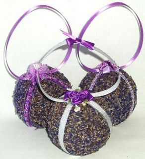 christmas pomander by pennine lavender