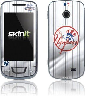 MLB   New York Yankees   New York Yankees World Champions 09   Samsung T528G   Skinit Skin Sports & Outdoors