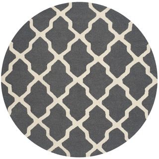 Safavieh Handmade Moroccan Cambridge Dark Grey/ Ivory Wool Rug (6 Round)