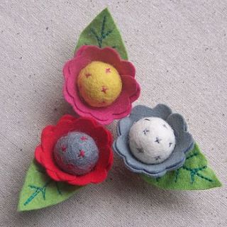 handmade bloom brooch by laurafallulah