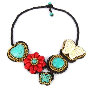 Floral and Butterfly Modern Romance Mix Stone Necklace (Thailand) Necklaces