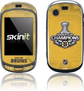 NHL   Boston Bruins   2011 NHL Stanley Cup Champions Boston Bruins Yellow Background w/ Cup   Samsung Gravity T (SGH T669)   Skinit Skin Cell Phones & Accessories