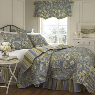 Waverly Augustine 4 piece Quilt Set