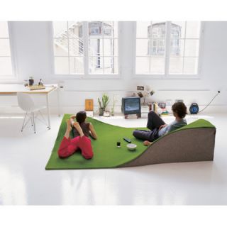 Nanimarquina Flying Carpet Green Rug Flying Carpet Green 5.6x8.4 Rug Size 