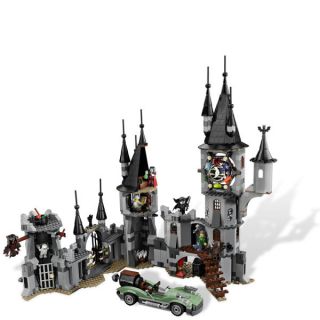 LEGO Monster Fighters Vampyre Castle (9468)      Toys