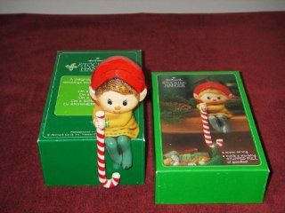 Hallmark Stocking Holder   Vintage Elf 1984 (QHD816 5) New Box   Christmas Stockings