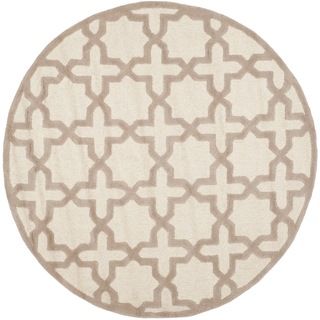 Safavieh Handmade Moroccan Cambridge Ivory/ Beige Wool Rug (6 Round)
