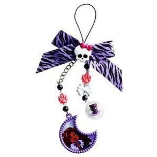 Monster High Clawdeen Wolf Creeperific Charms   Clawdeen Wolf & Crescent Toys & Games