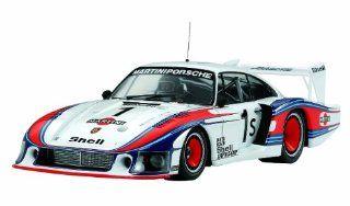 1/24 Martini Porsche 935/78 LeMans Toys & Games